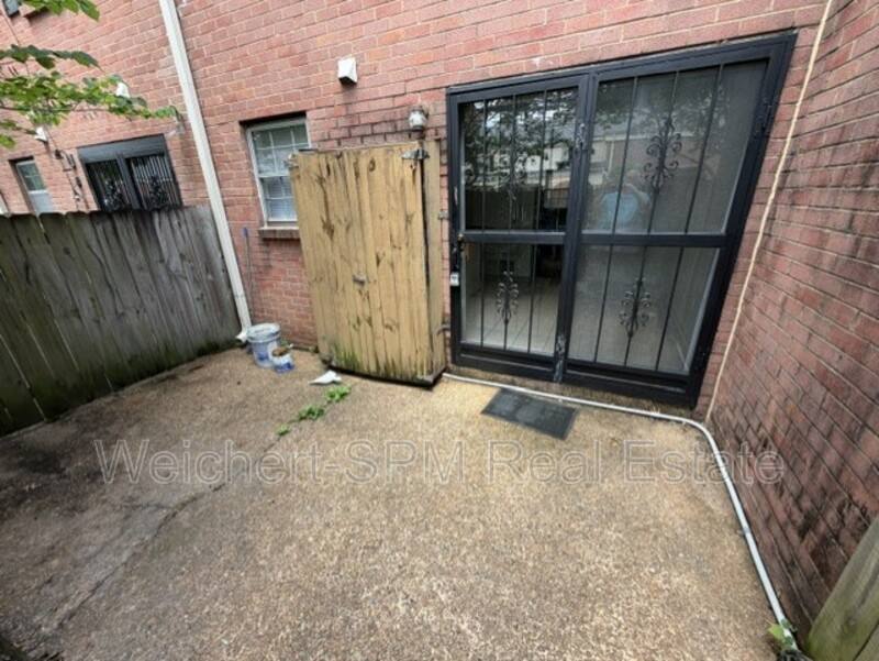 Townhouse for rent at 5730 Quince Rd #5, Memphis, TN 38119