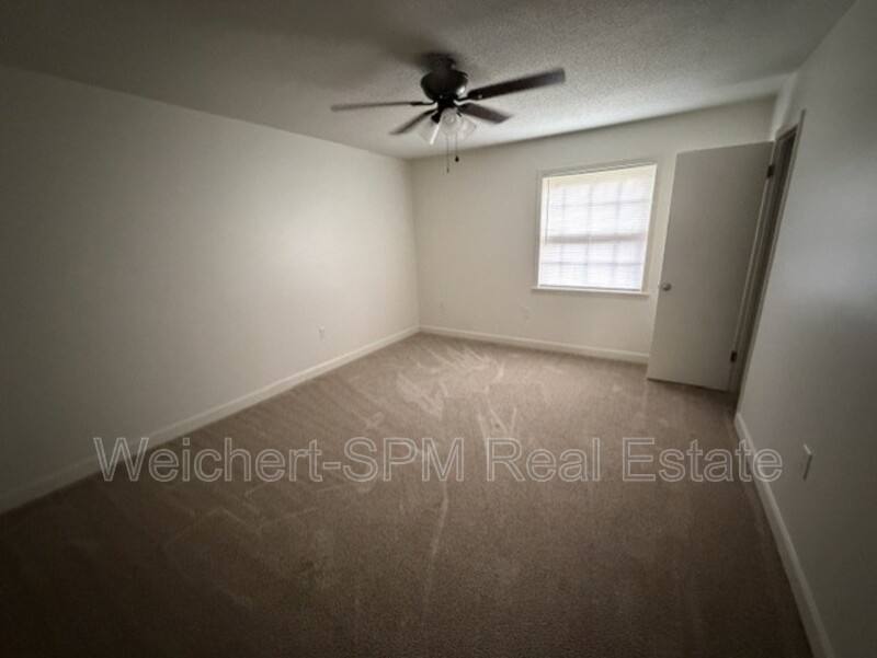 Townhouse for rent at 5730 Quince Rd #5, Memphis, TN 38119