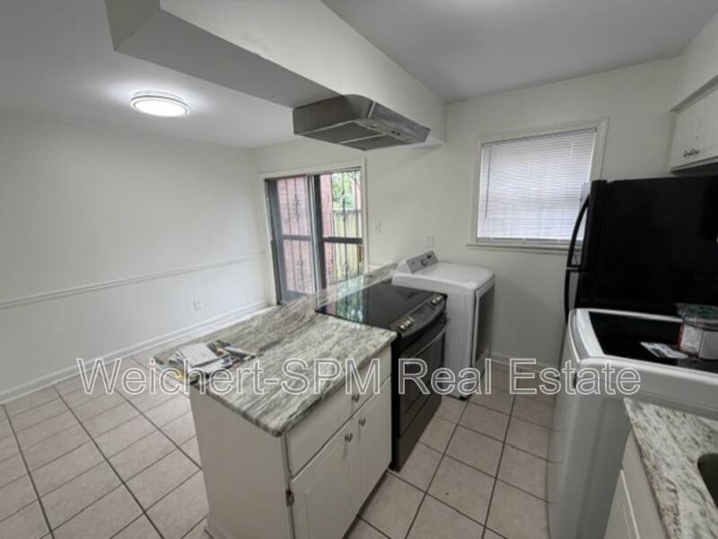 Townhouse for rent at 5730 Quince Rd #5, Memphis, TN 38119
