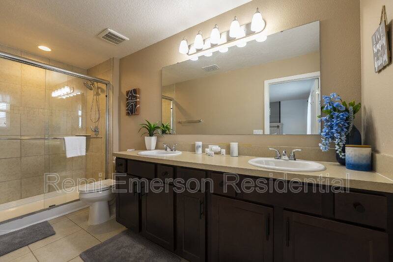 Townhouse for rent at 269 Primrose Dr, Davenport, FL 33837
