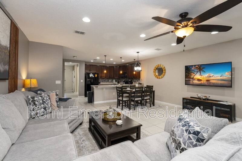 Townhouse for rent at 269 Primrose Dr, Davenport, FL 33837
