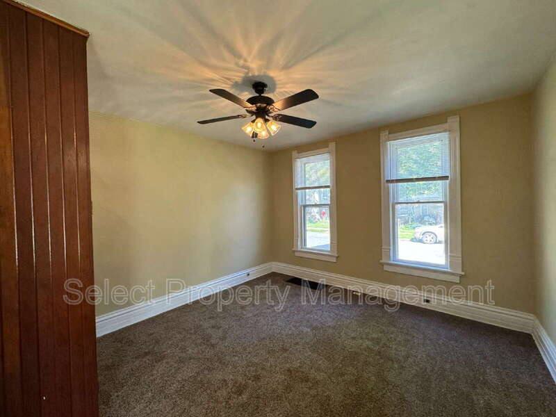 Apartment for rent at 3201 Dinnen Ave, Fort Wayne, IN 46807