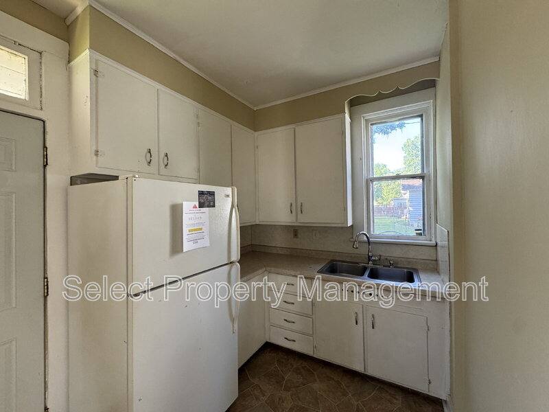 Apartment for rent at 3201 Dinnen Ave, Fort Wayne, IN 46807