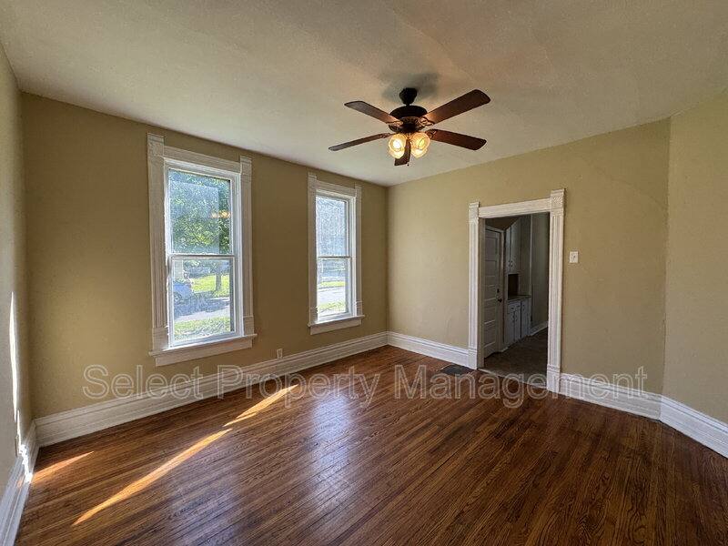 Apartment for rent at 3201 Dinnen Ave, Fort Wayne, IN 46807