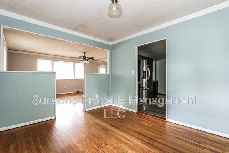 House for rent at 359 Lake Blvd, Clementon, NJ 08021