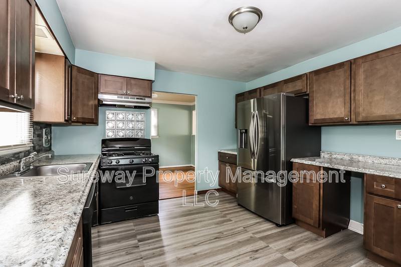 House for rent at 359 Lake Blvd, Clementon, NJ 08021