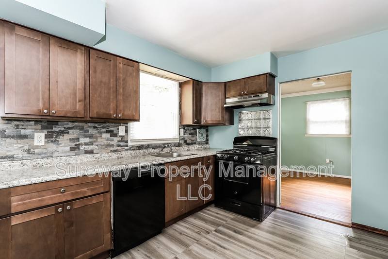 House for rent at 359 Lake Blvd, Clementon, NJ 08021