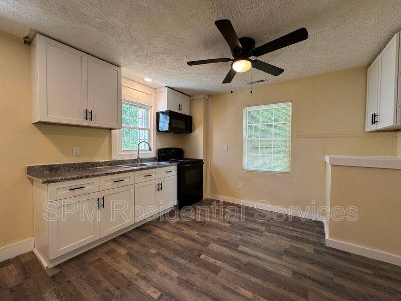 House for rent at 565 Manly Ave #A, Wilmington, NC 28405