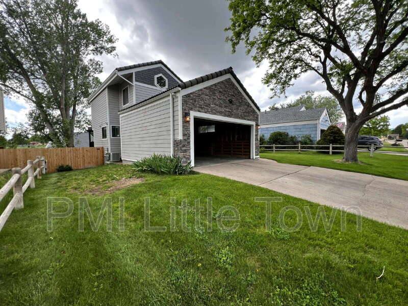 House for rent at 10772 W Berry Ave, Littleton, CO 80127