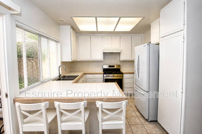House for rent at 2065 Pamela St, Oxnard, CA 93036
