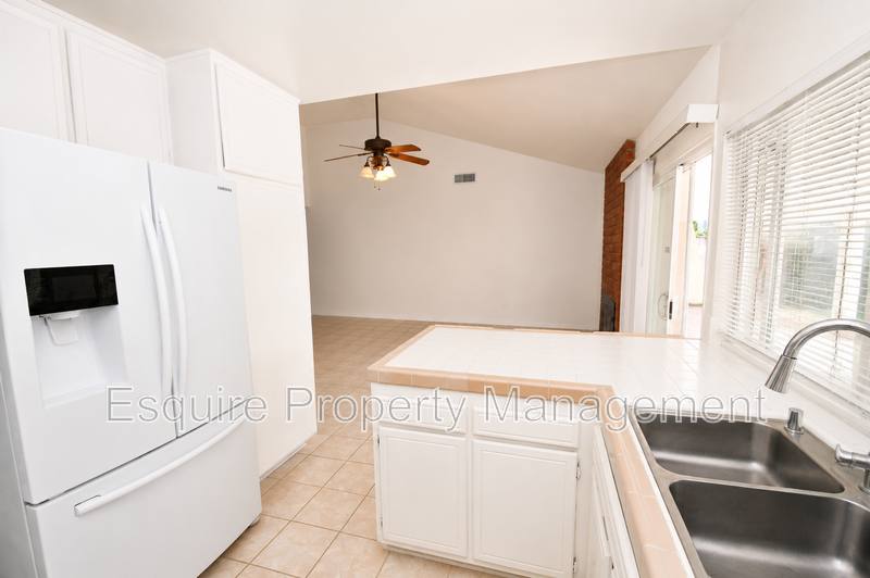 House for rent at 2065 Pamela St, Oxnard, CA 93036