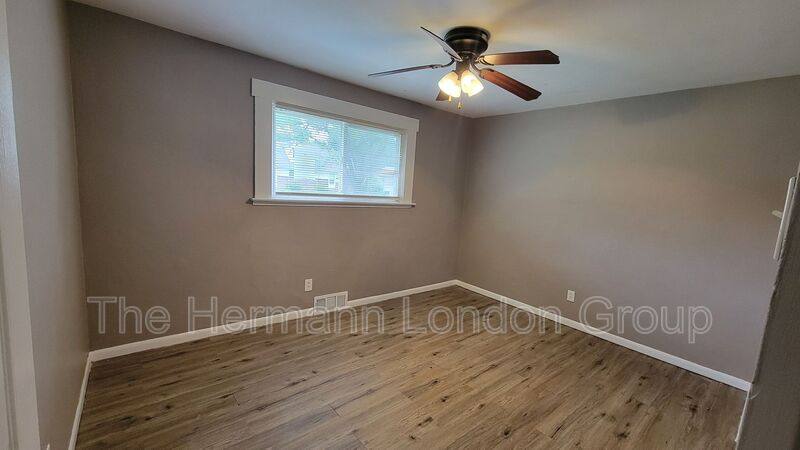 House for rent at 8720 Marcella Ave, Saint Louis, MO 63121