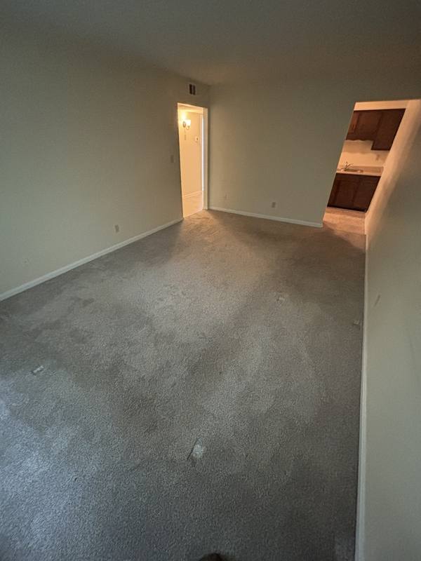 Apartment for rent at 2706 Chickasaw Ave #20, Louisville, KY 40206