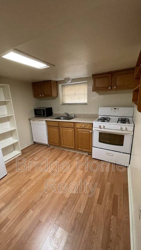 Apartment for rent at 3141 Beechwood Blvd #3, Pittsburgh, PA 15217