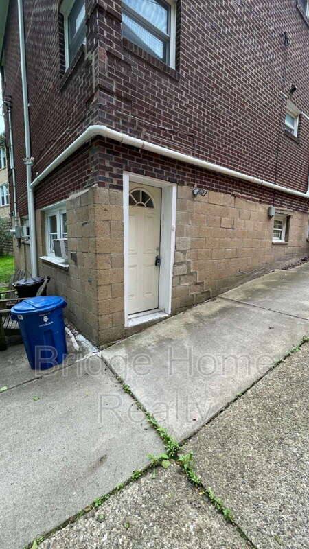 Apartment for rent at 3141 Beechwood Blvd #3, Pittsburgh, PA 15217