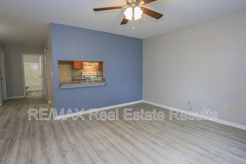 Apartment for rent at 205 White Oak Dr NE #C, Gravette, AR 72736