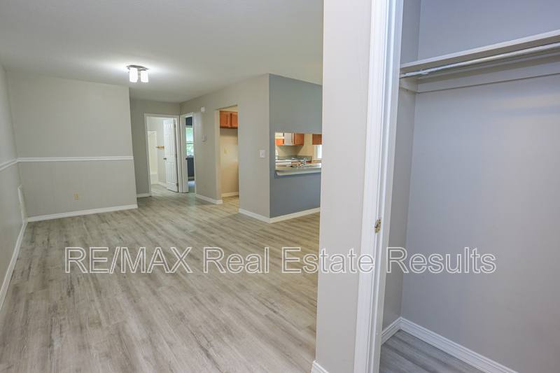 Apartment for rent at 205 White Oak Dr NE #C, Gravette, AR 72736