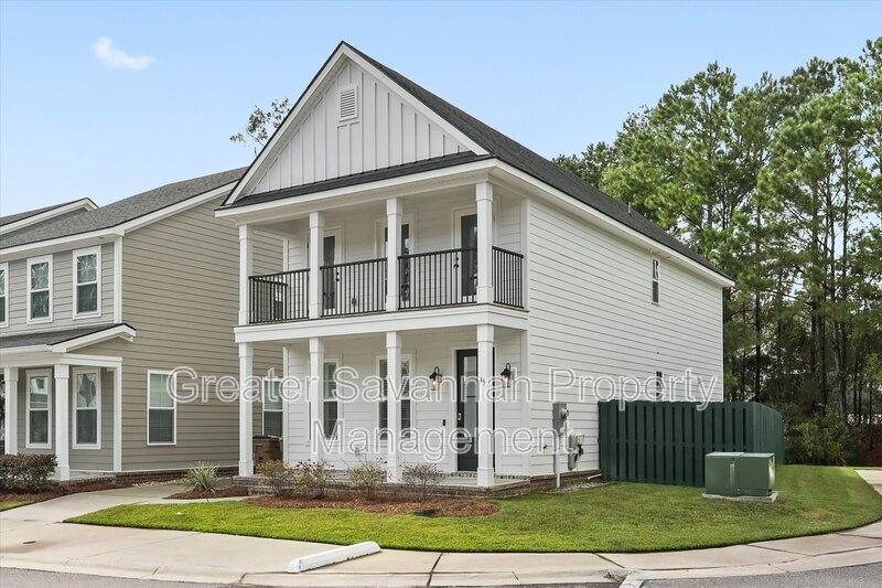 House for rent at 45 Grove Park Dr, Richmond Hill, GA 31324