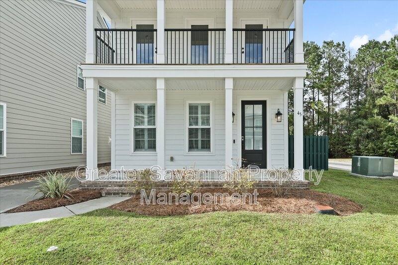 House for rent at 45 Grove Park Dr, Richmond Hill, GA 31324