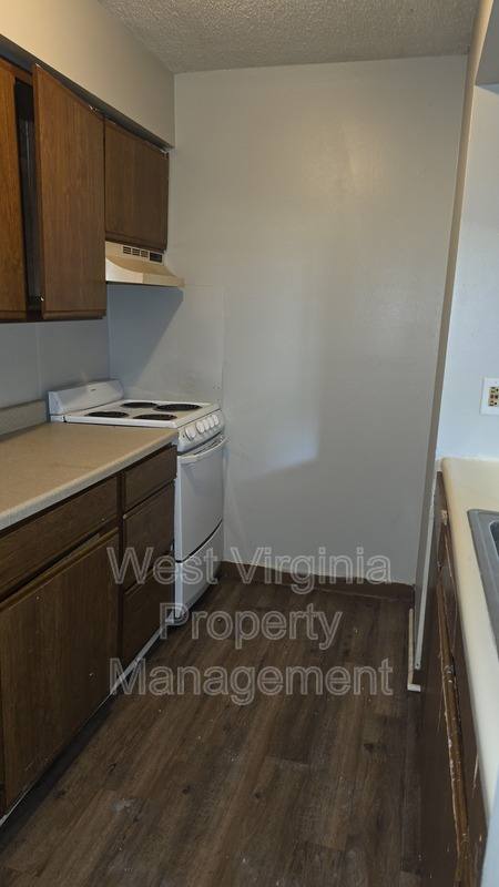 Apartment for rent at 200 W Main St #102, Sophia, WV 25921
