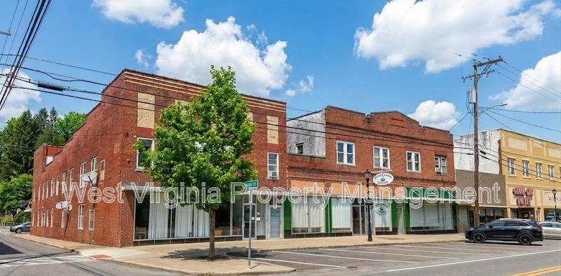 Apartment for rent at 200 W Main St #102, Sophia, WV 25921