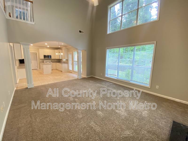 House for rent at 550 Elgaen Court, Roswell, GA 30075