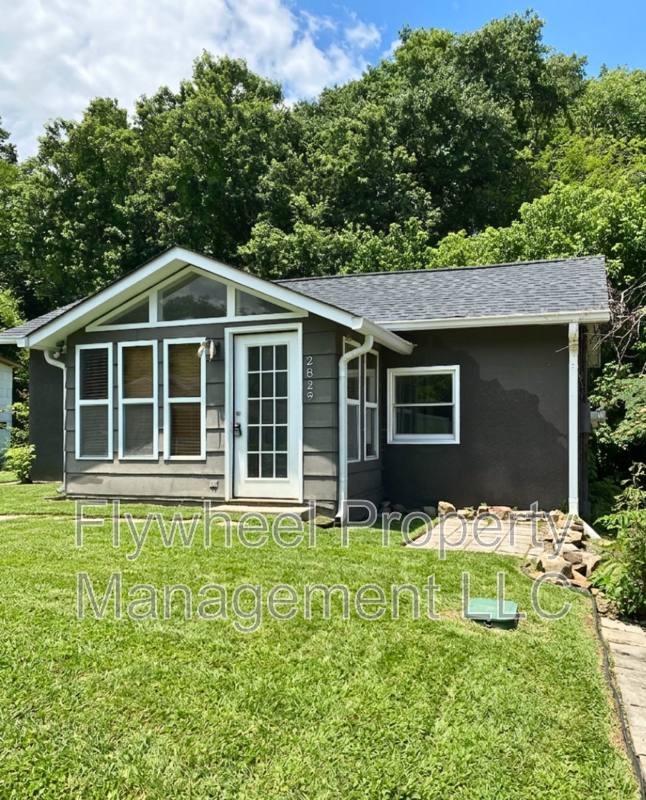 House for rent at 2829 New Jersey Ave, Chattanooga, TN 37406