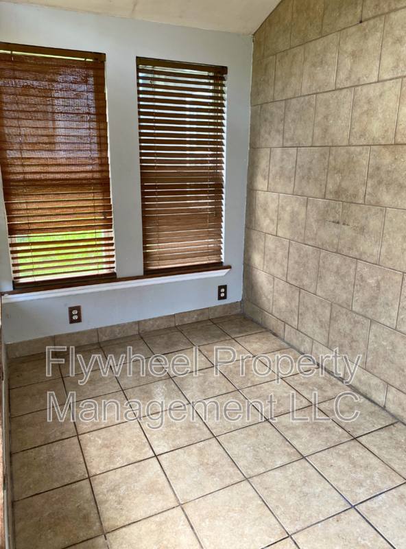 House for rent at 2829 New Jersey Ave, Chattanooga, TN 37406
