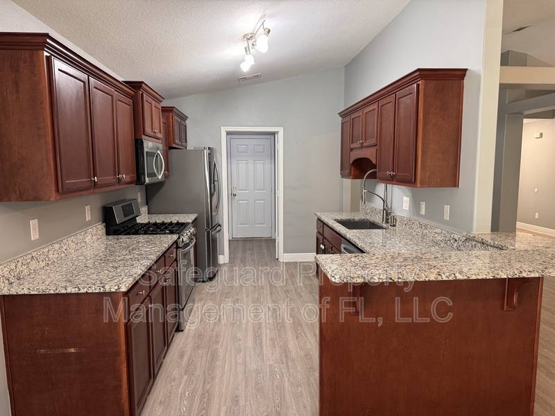 House for rent at 9615 Laramie Dr, Pensacola, FL 32506