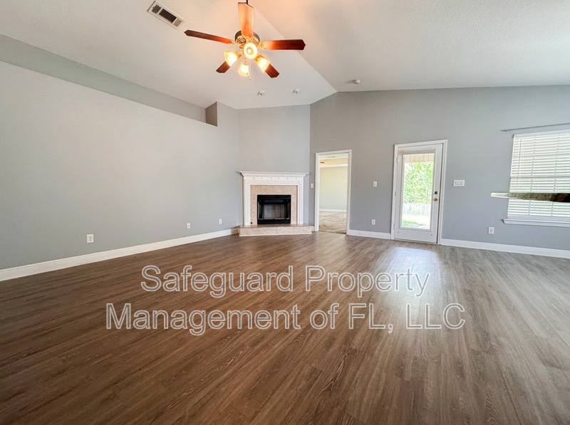 House for rent at 9615 Laramie Dr, Pensacola, FL 32506
