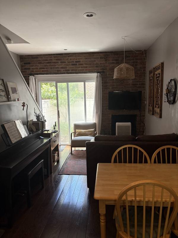 House for rent at 2144 Cherry St, Philadelphia, PA 19103