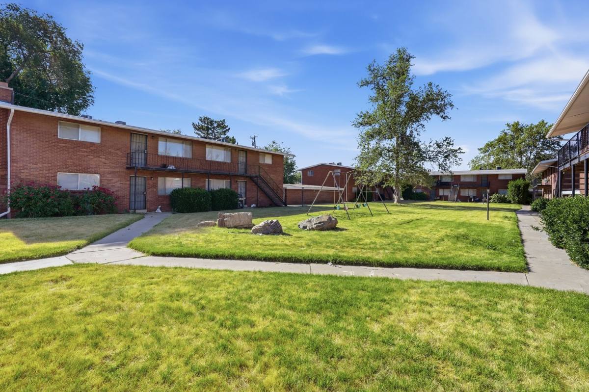 Apartment for rent at 546 E 450 S, Clearfield, UT 84015