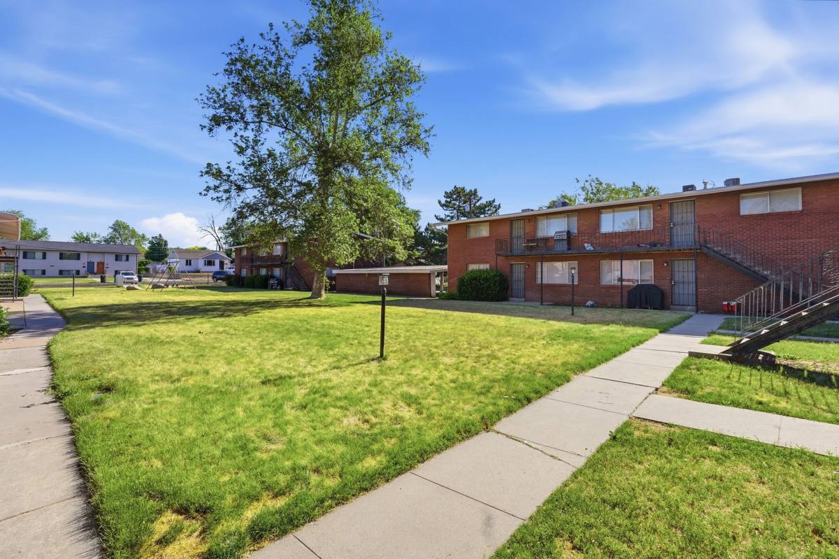 Apartment for rent at 546 E 450 S, Clearfield, UT 84015