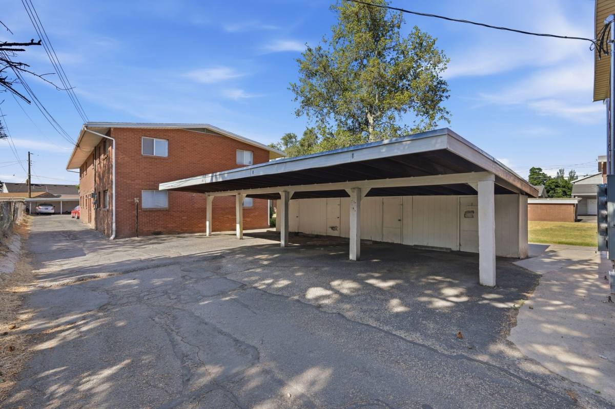 Apartment for rent at 546 E 450 S, Clearfield, UT 84015