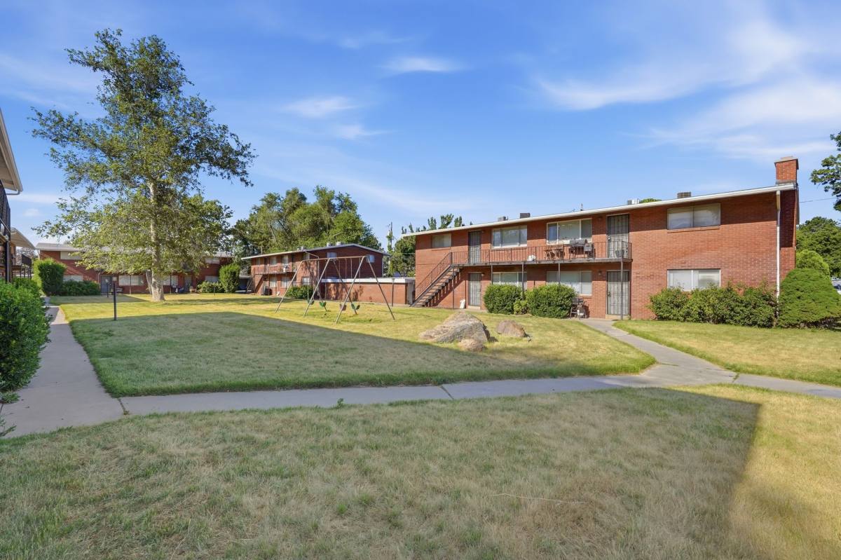Apartment for rent at 546 E 450 S, Clearfield, UT 84015