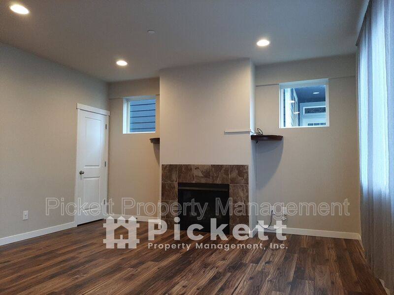 House for rent at 1004 Samara St, Bremerton, WA 98310