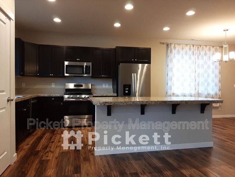 House for rent at 1004 Samara St, Bremerton, WA 98310
