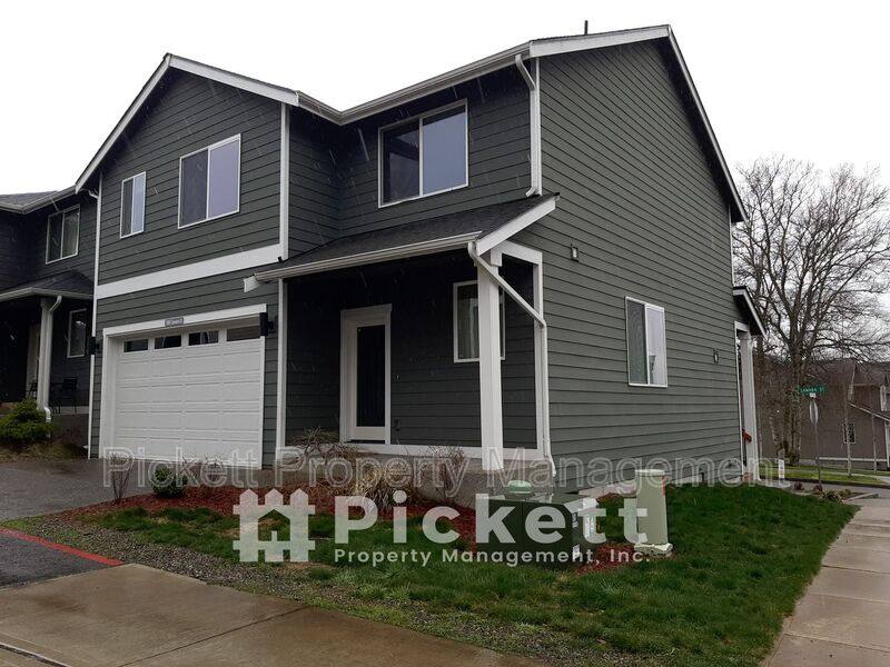 House for rent at 1004 Samara St, Bremerton, WA 98310