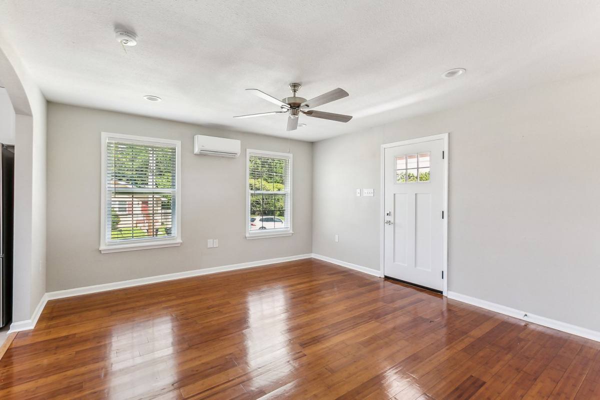 Apartment for rent at 3116-18 Spain St, New Orleans, LA 70122