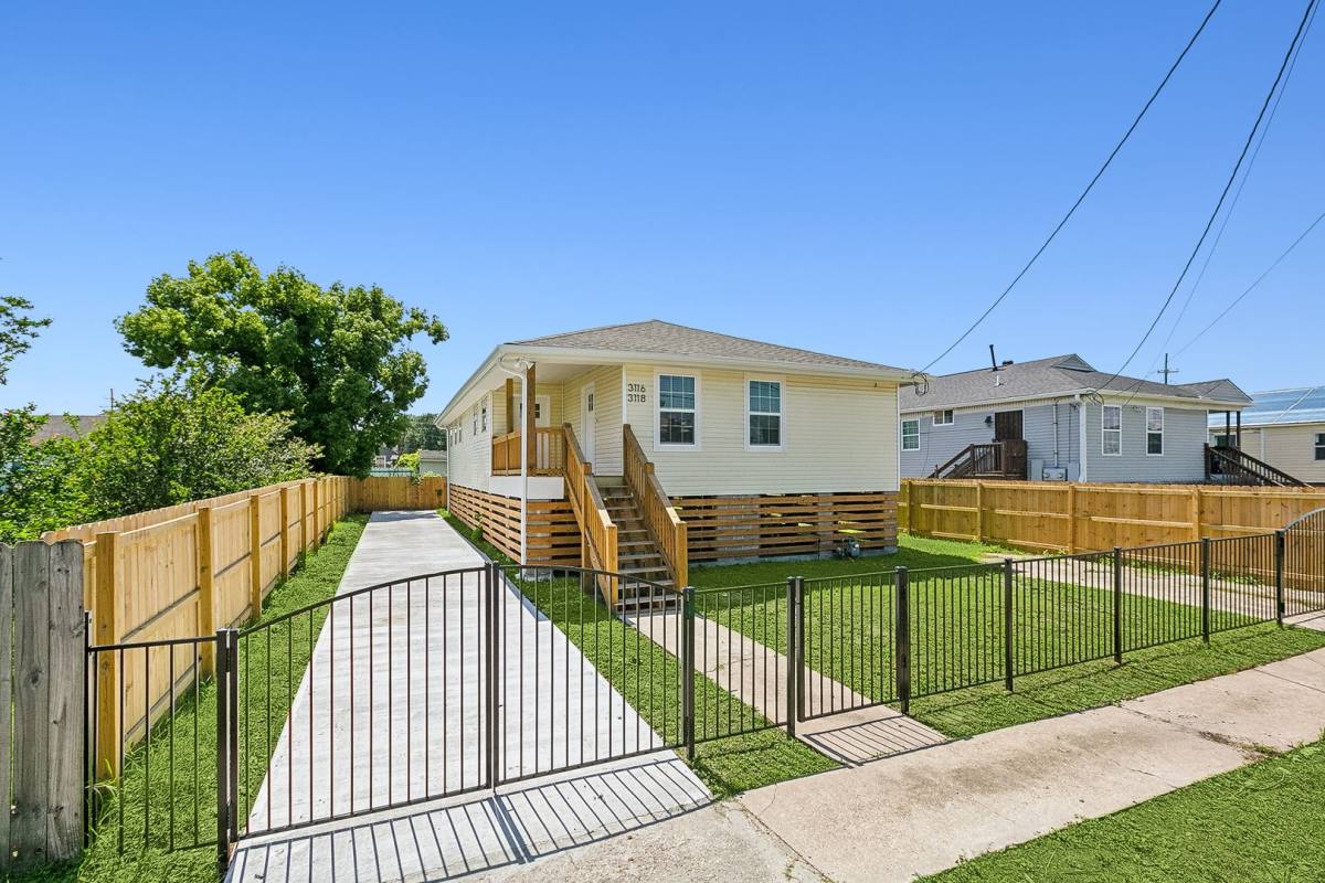 Apartment for rent at 3116-18 Spain St, New Orleans, LA 70122