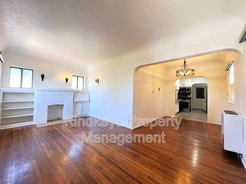 Apartment for rent at 4517 Arizona St, San Diego, CA 92116