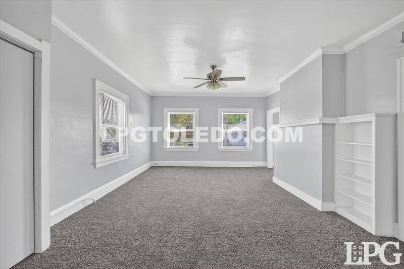 Apartment for rent at 1734 Arlington Ave, Toledo, OH 43609