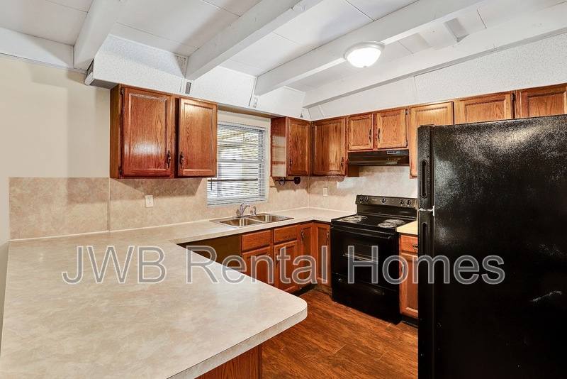 House for rent at 11075 Key Coral Dr, Jacksonville, FL 32218