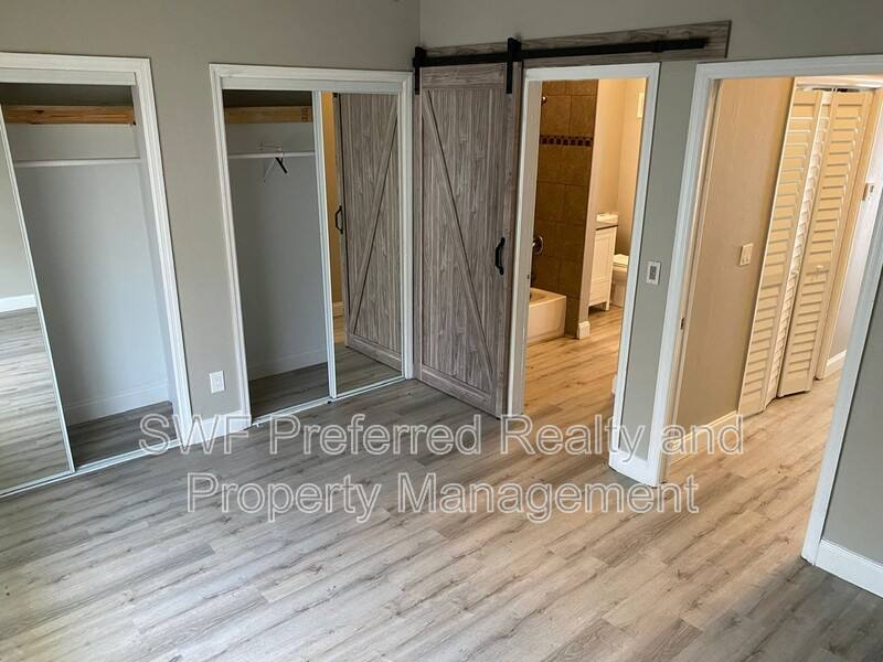 Townhouse for rent at 512 SE 43rd St #2, Cape Coral, FL 33904