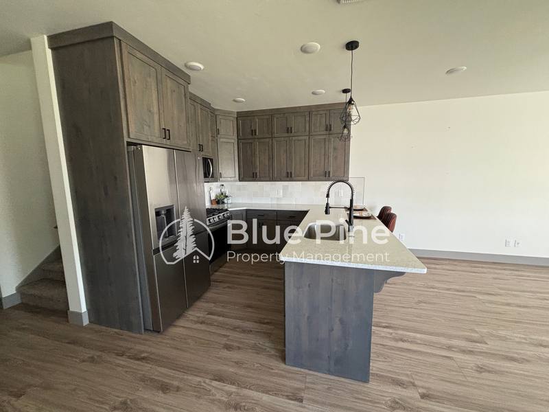 Townhouse for rent at 5133 Beach Dr #1, Idaho Falls, ID 83401