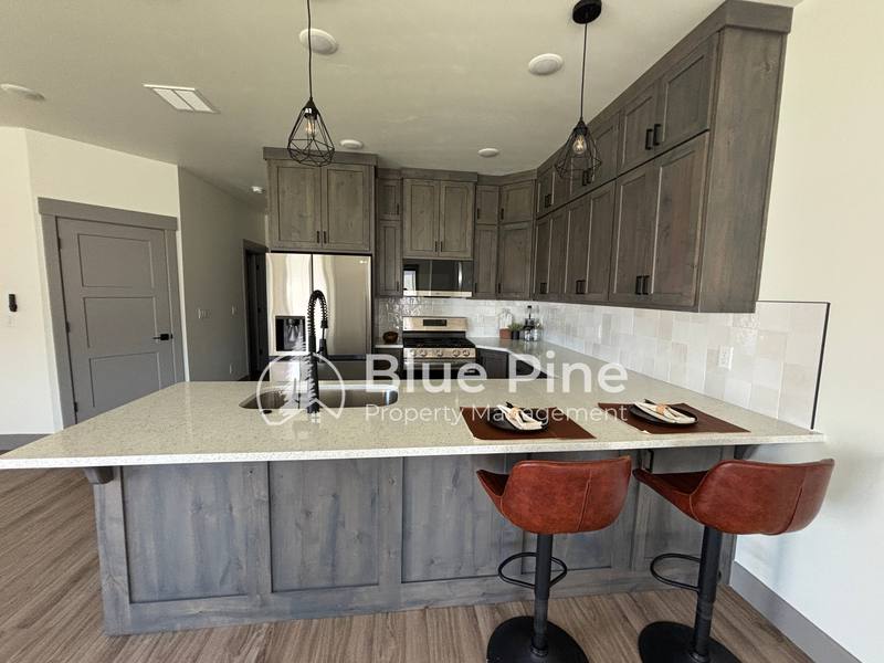 Townhouse for rent at 5133 Beach Dr #1, Idaho Falls, ID 83401