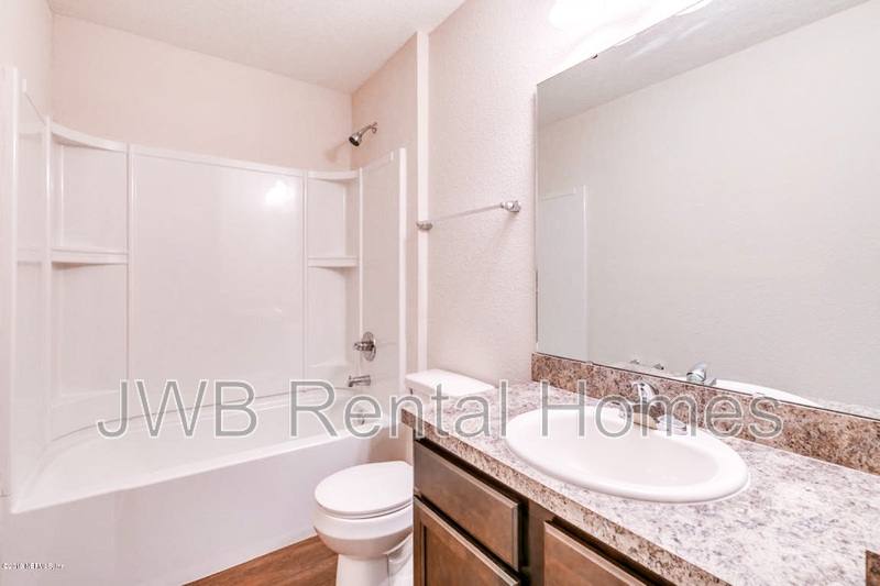 House for rent at 3789 St Augustine Rd, Jacksonville, FL 32207