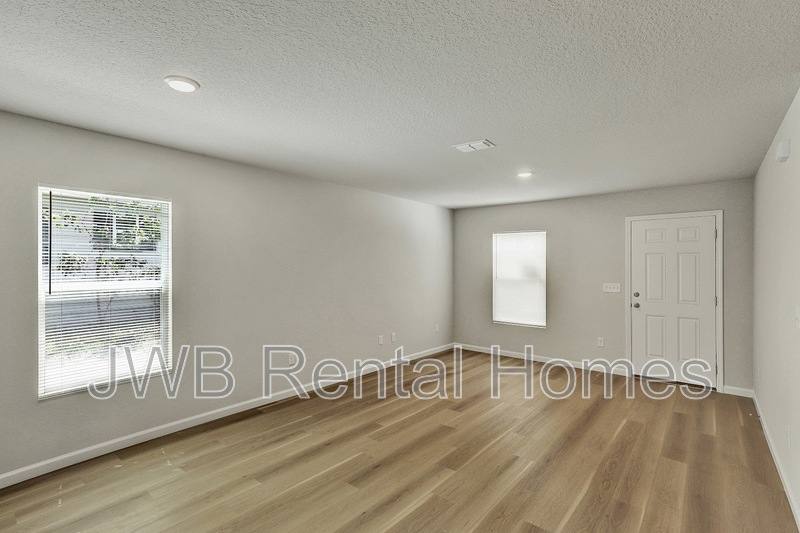 House for rent at 567 55th St E, Jacksonville, FL 32208