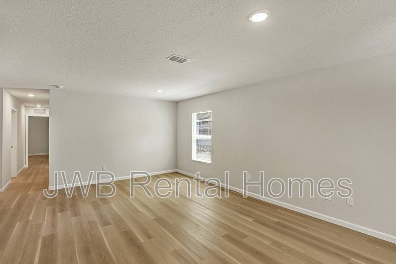 House for rent at 567 55th St E, Jacksonville, FL 32208