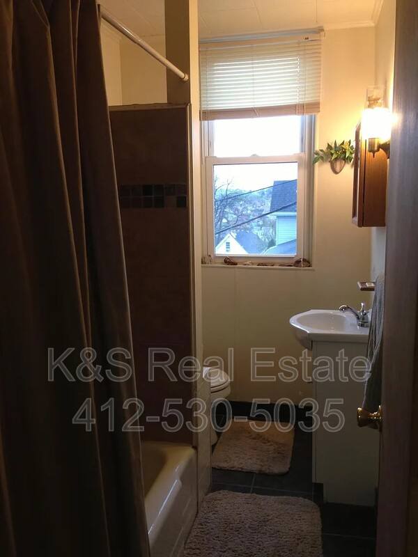 Townhouse for rent at 4243 Gladstone St #1, Pittsburgh, PA 15207